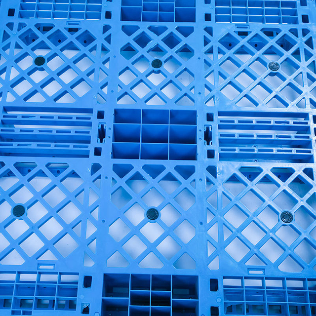 Trade certified supplier of plastic pallet molds to produce plastic turnover pallet molds